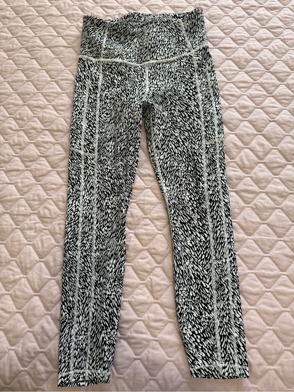 Athleta Black & White Patterned Leggings
